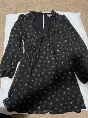 🌸 American Eagle Floral Dress – Size Large